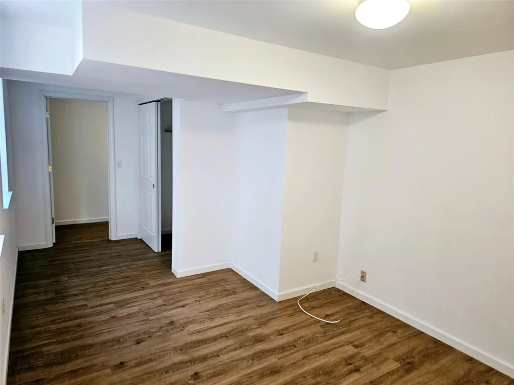 176 Beaver Dam Road Brookhaven NY 11719
