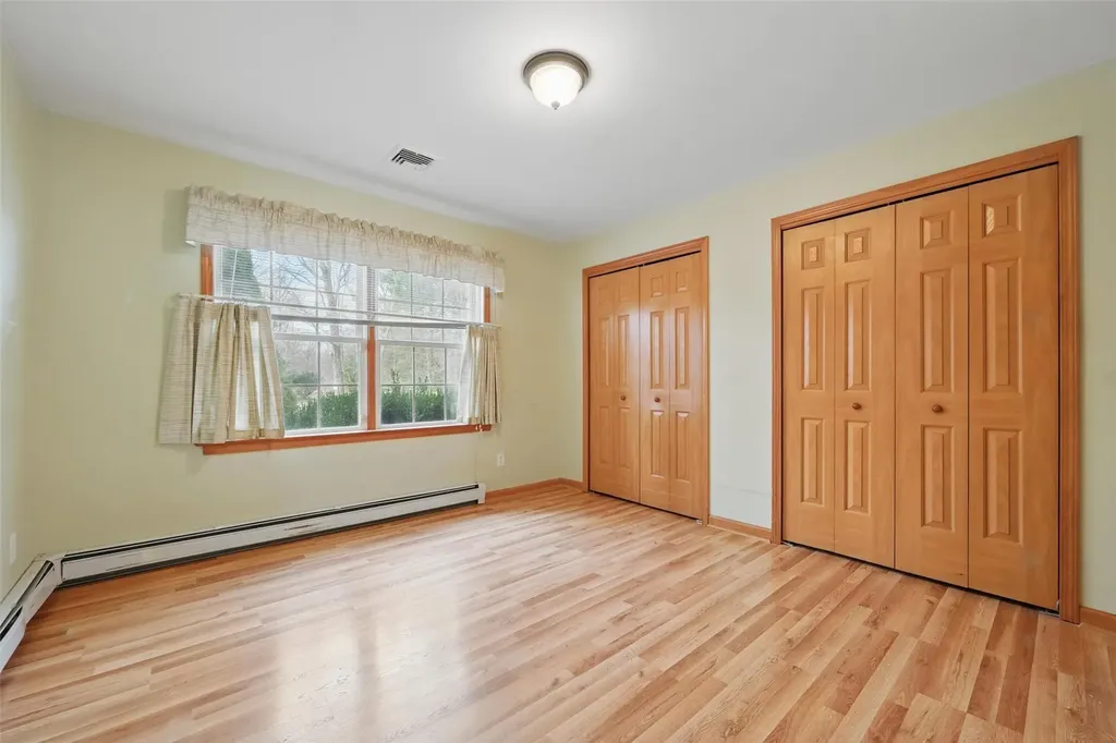 12 Dolaway Lane Middletown NY 10940