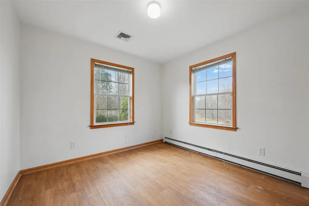 12 Dolaway Lane Middletown NY 10940