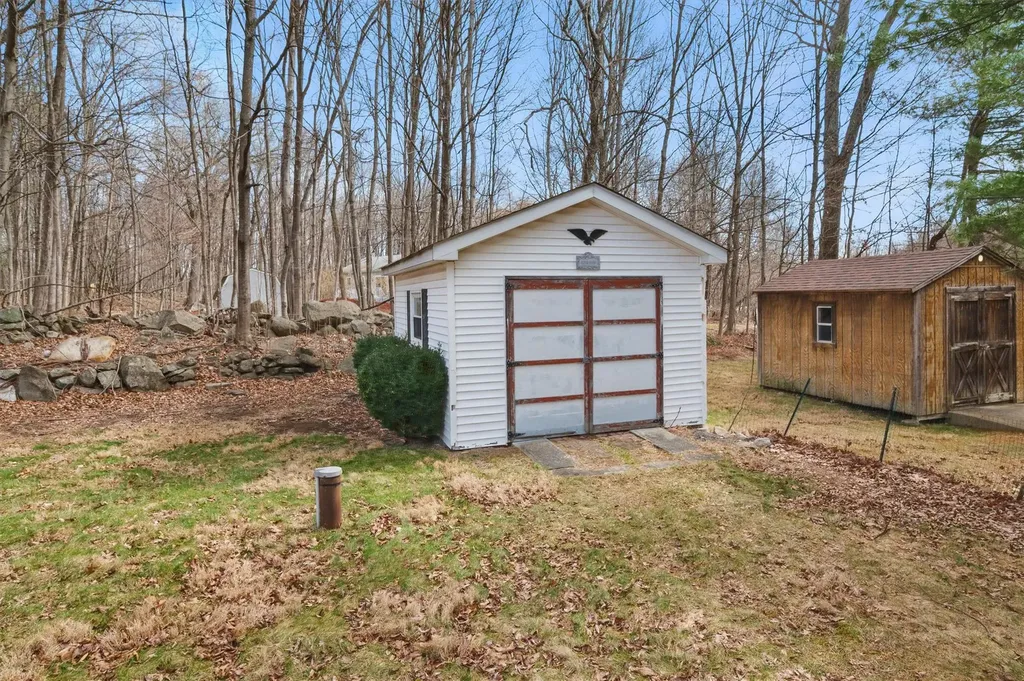 12 Dolaway Lane Middletown NY 10940