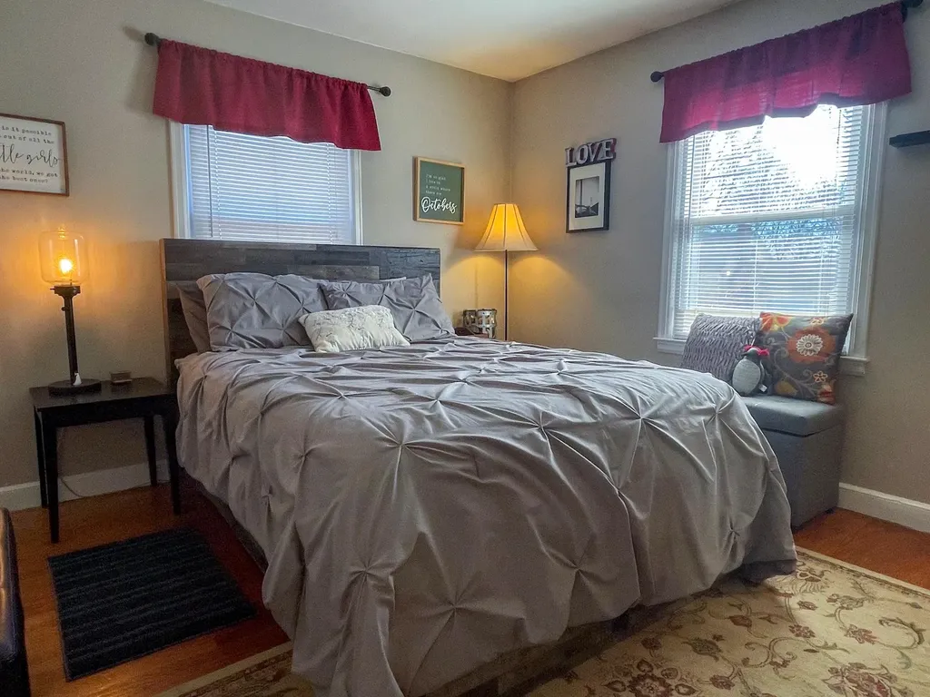 17 Dorliss Drive Poughkeepsie NY 12603