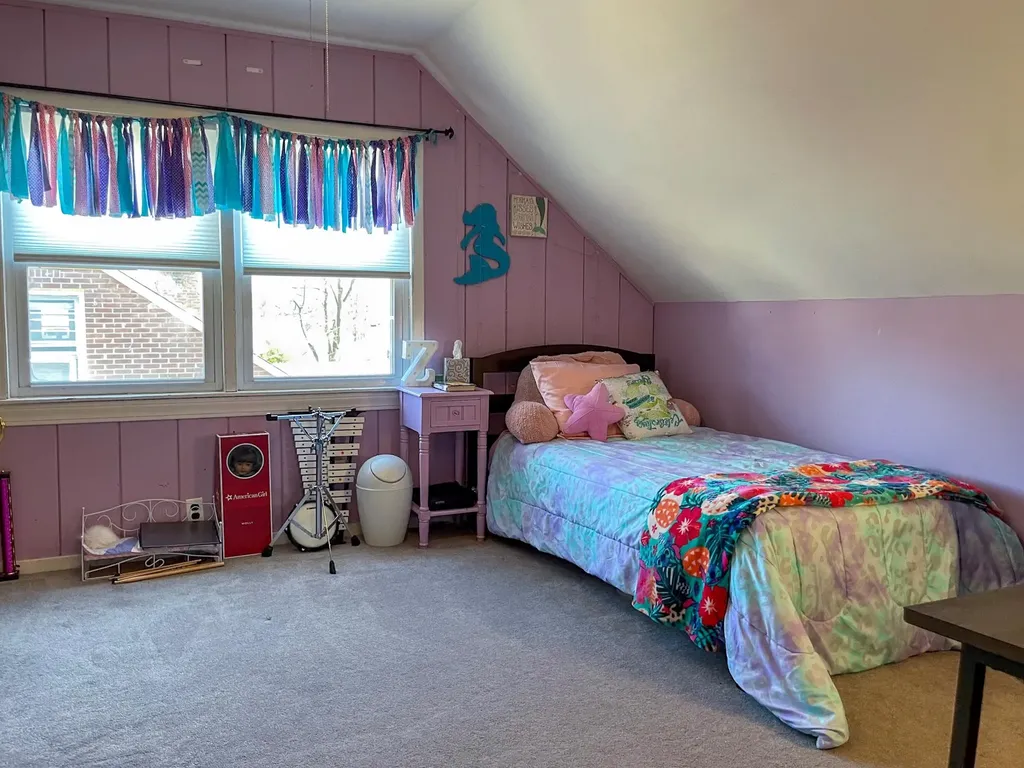 17 Dorliss Drive Poughkeepsie NY 12603