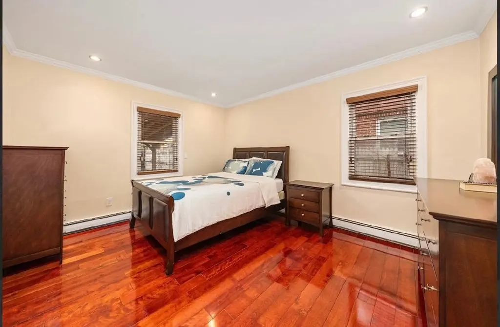 36 Westend Avenue Valley Stream NY 11580