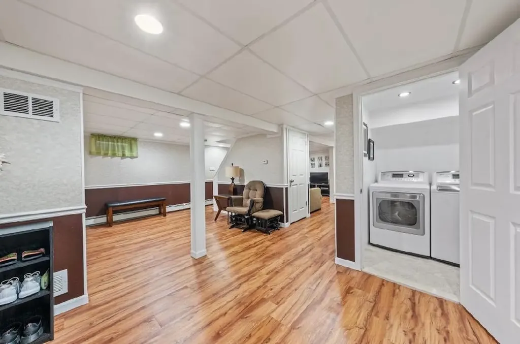 36 Westend Avenue Valley Stream NY 11580
