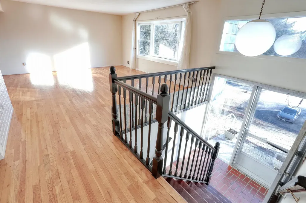 6 Robert Place Nanuet NY 10954
