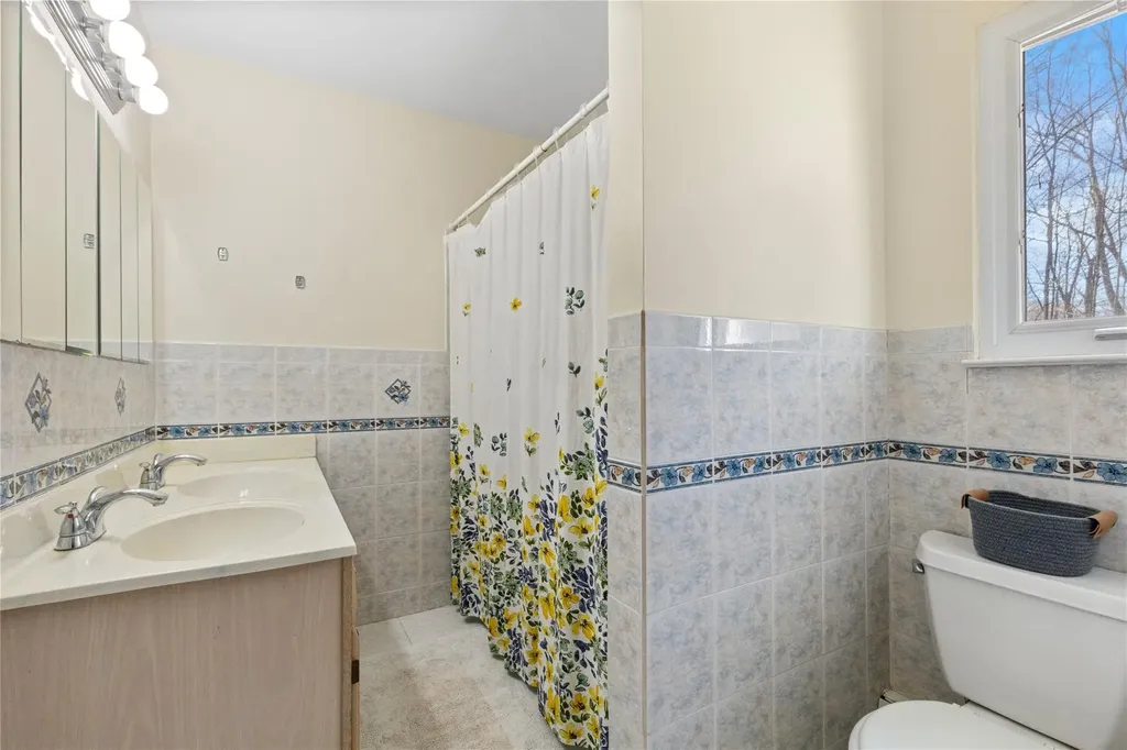 328 Milltown Road Brewster NY 10509