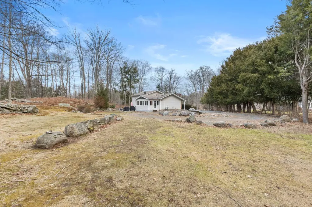 328 Milltown Road Brewster NY 10509
