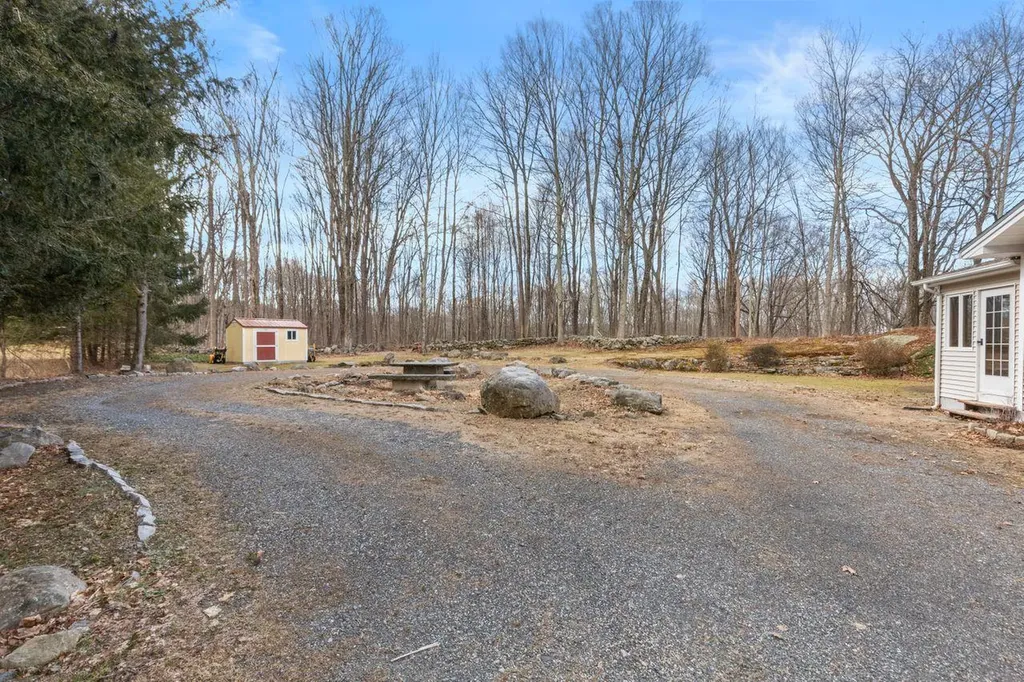 328 Milltown Road Brewster NY 10509
