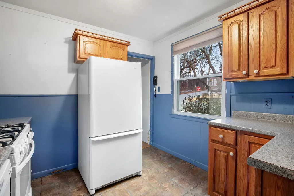 882 King Street Peekskill NY 10566