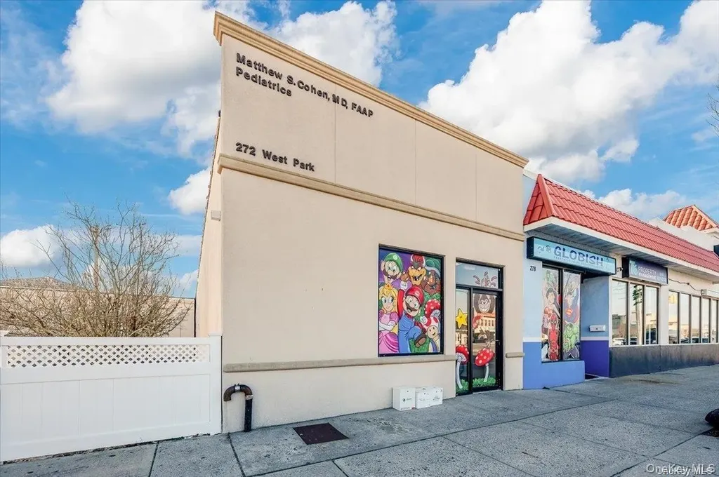 272 W Park Avenue Long Beach NY 11561