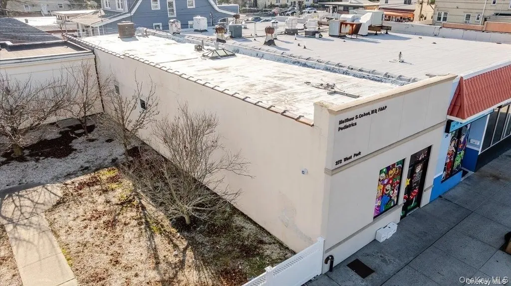 272 W Park Avenue Long Beach NY 11561