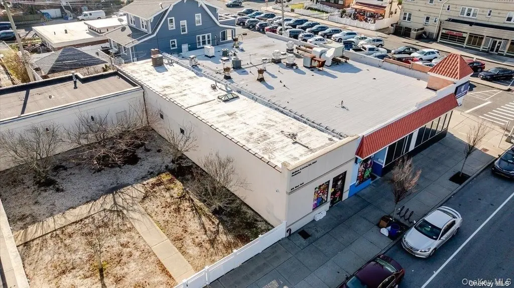 272 W Park Avenue Long Beach NY 11561