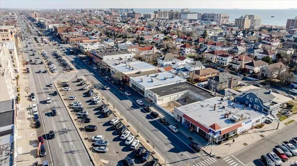 272 W Park Avenue Long Beach NY 11561
