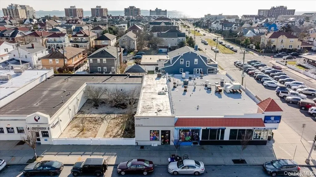 272 W Park Avenue Long Beach NY 11561