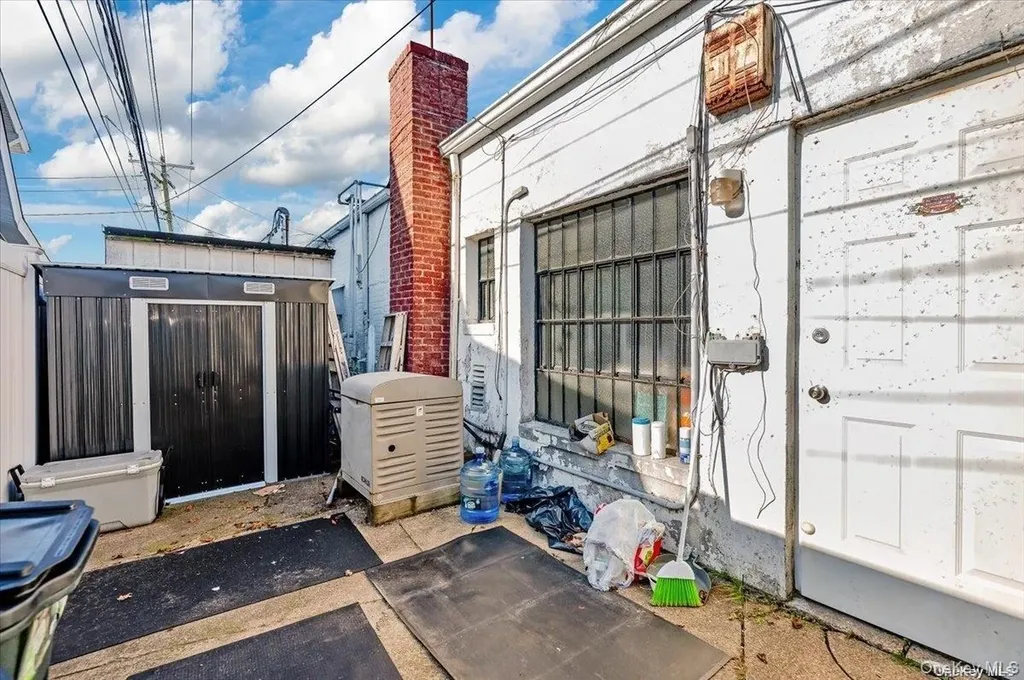 272 W Park Avenue Long Beach NY 11561