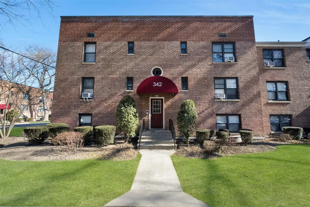 342 Richbell Mamaroneck NY 10543