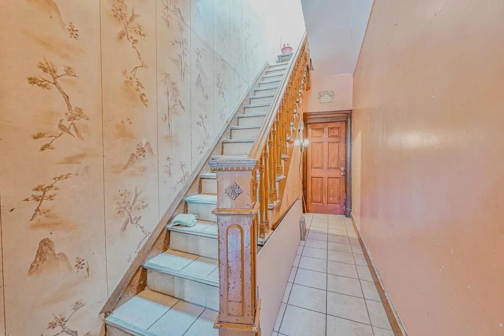 124 Shepherd Avenue Brooklyn NY 11208