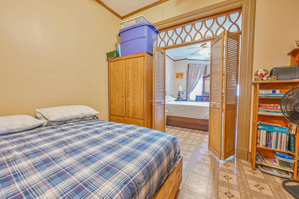 124 Shepherd Avenue Brooklyn NY 11208