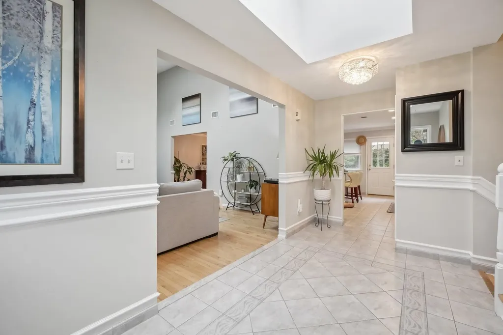 21 Wachs Way Valley Cottage NY 10989