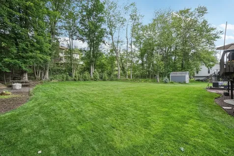 21 Wachs Way Valley Cottage NY 10989