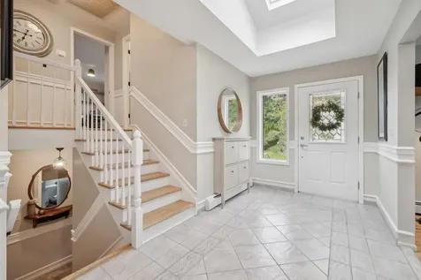 21 Wachs Way Valley Cottage NY 10989