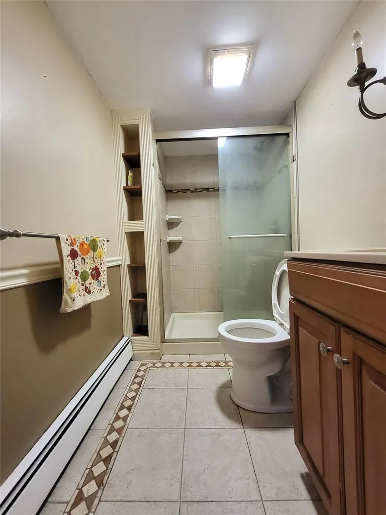 3 Eden Drive Stony Brook NY 11790