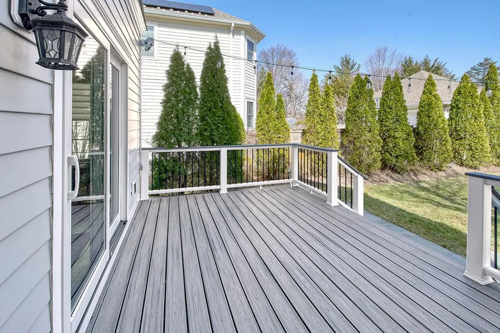 433 Melbourne Avenue Mamaroneck NY 10543