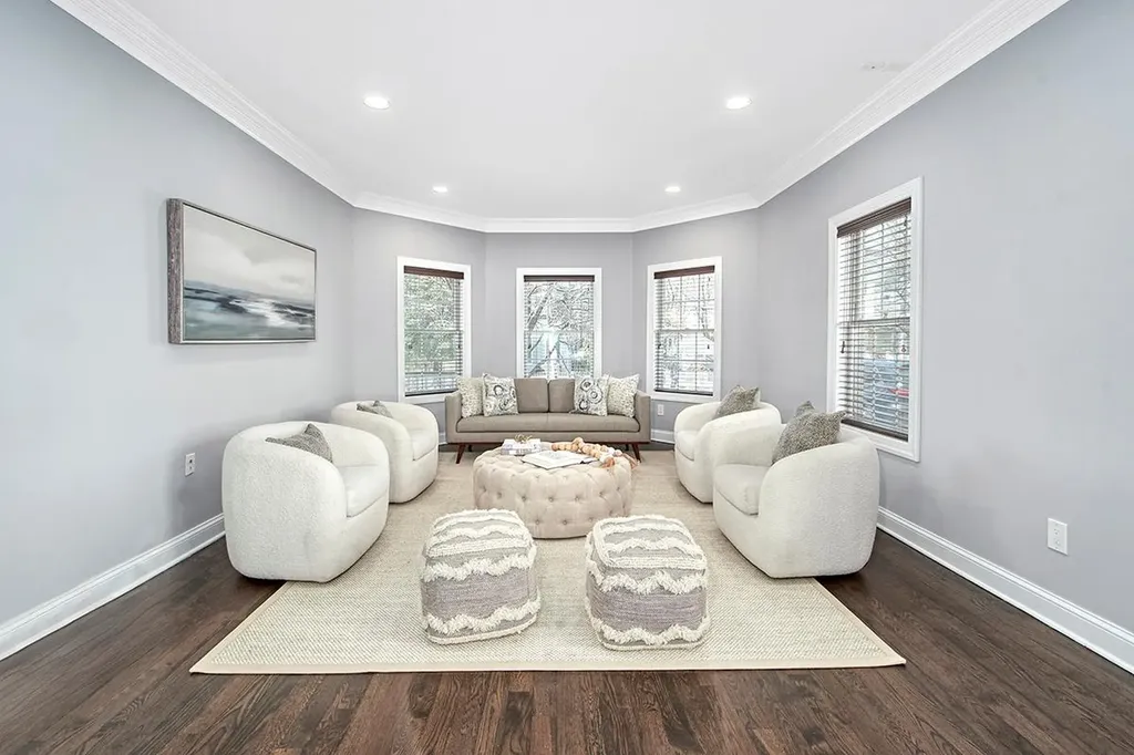 433 Melbourne Avenue Mamaroneck NY 10543