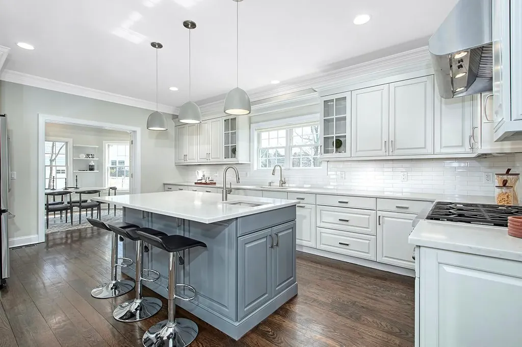 433 Melbourne Avenue Mamaroneck NY 10543