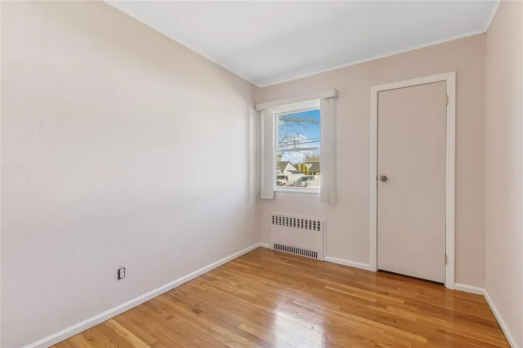 1457 9th Street West Babylon NY 11704