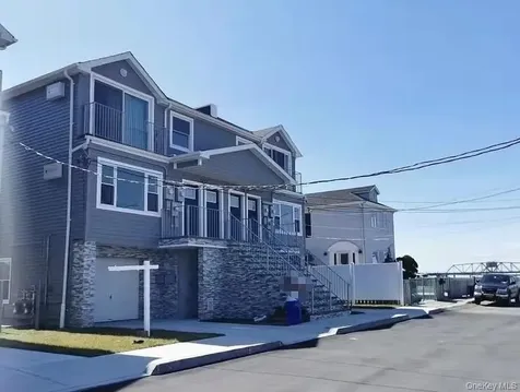 74-17 Hillmeyer Avenue Far Rockaway NY 11692