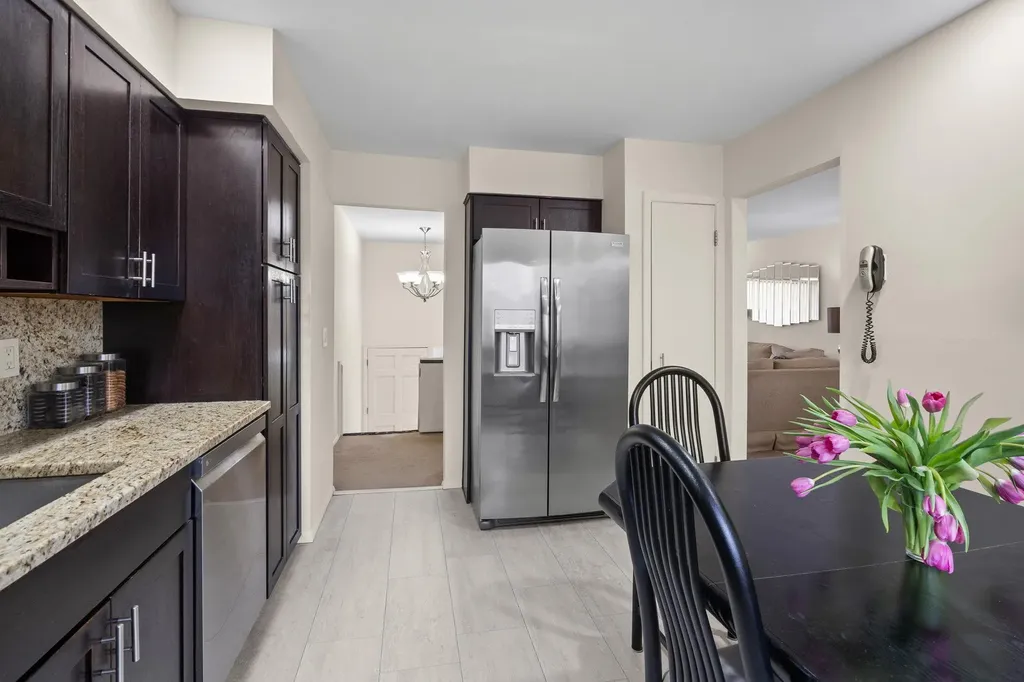 25a Winthrop Drive Woodbury NY 11797