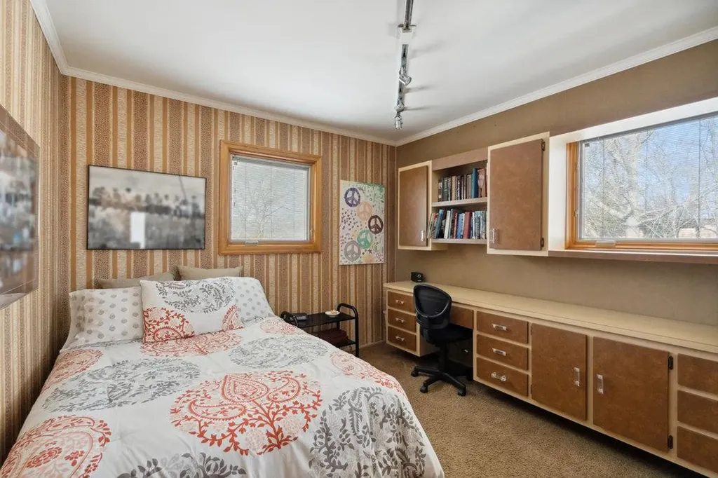 19 Livingston Avenue Jericho NY 11753
