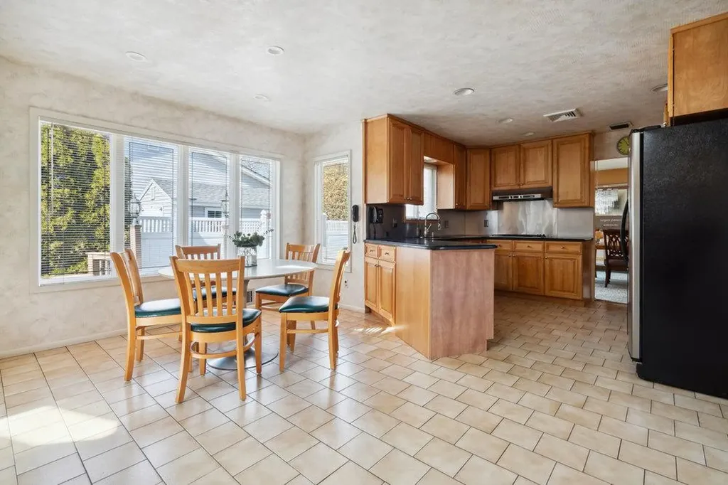 19 Livingston Avenue Jericho NY 11753