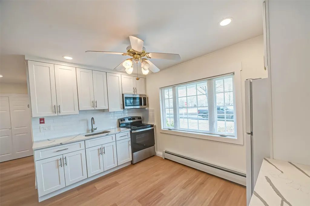 351 Duckpond Drive E Wantagh NY 11793
