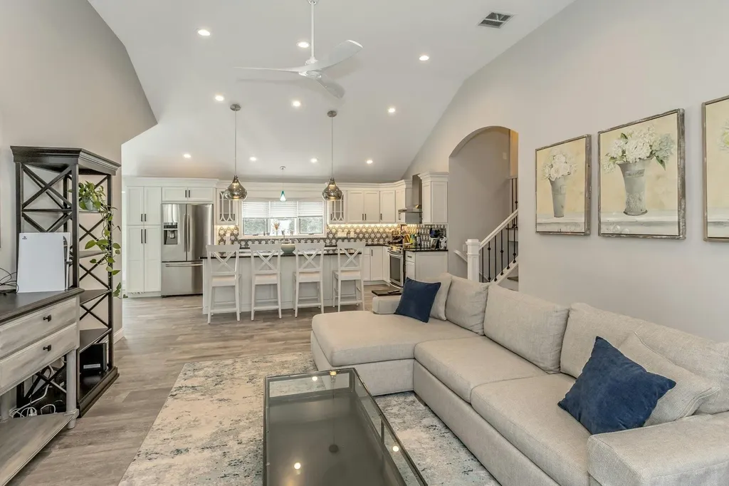 63 Swan Drive Massapequa NY 11758