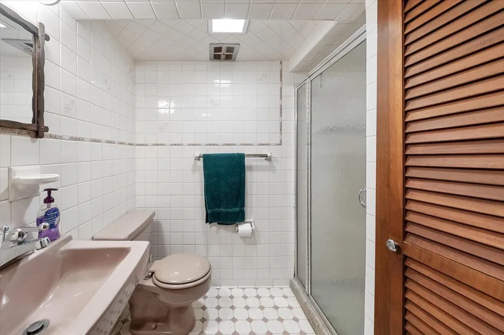 1940 Hone Avenue Bronx NY 10461