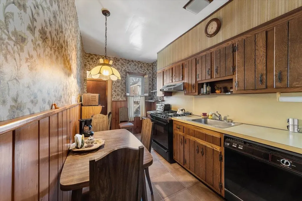 1940 Hone Avenue Bronx NY 10461