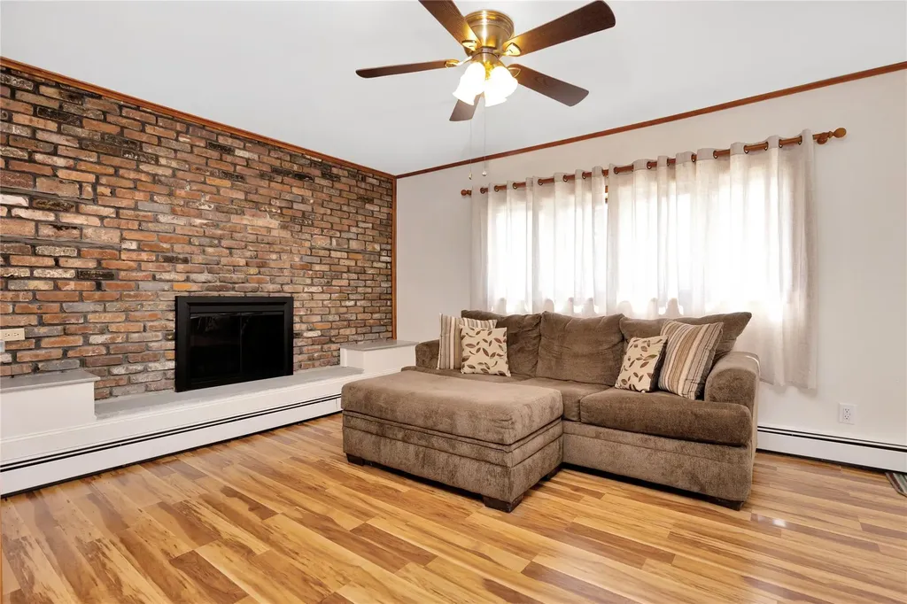 26 Steuben Avenue Bethpage NY 11714
