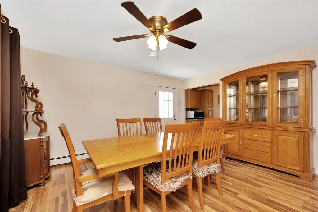 26 Steuben Avenue Bethpage NY 11714