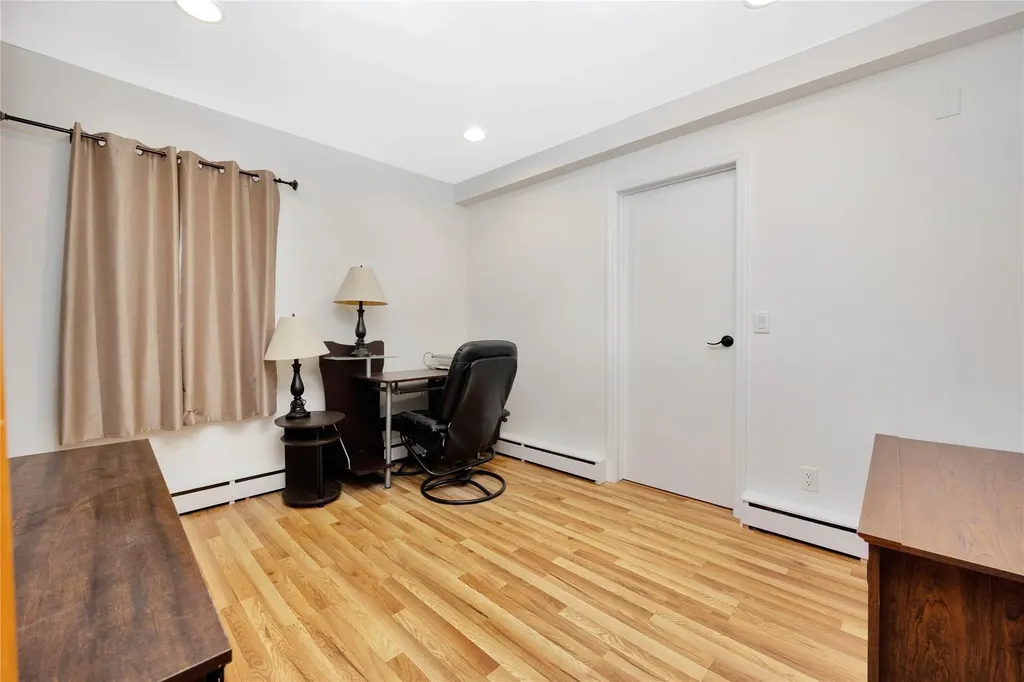 26 Steuben Avenue Bethpage NY 11714