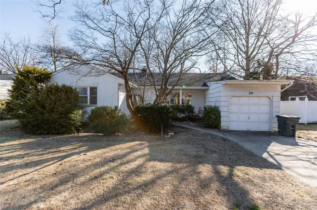 529 Hazel Drive Woodmere NY 11598
