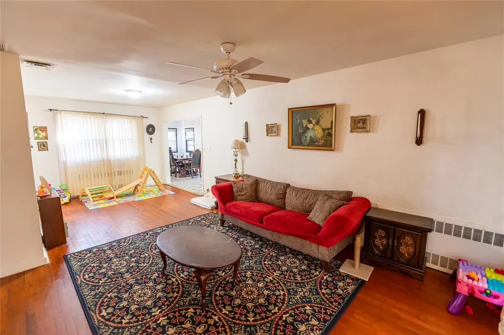 529 Hazel Drive Woodmere NY 11598
