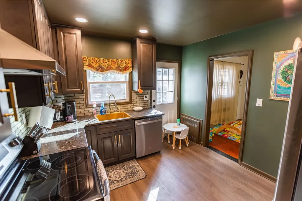 529 Hazel Drive Woodmere NY 11598
