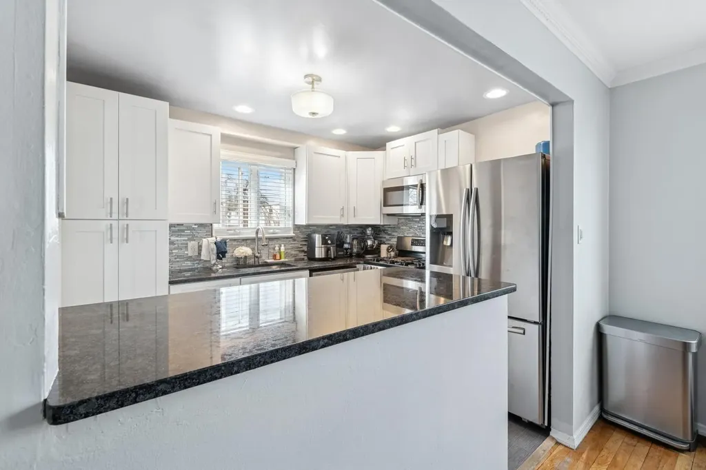 441 Miller Avenue Freeport NY 11520