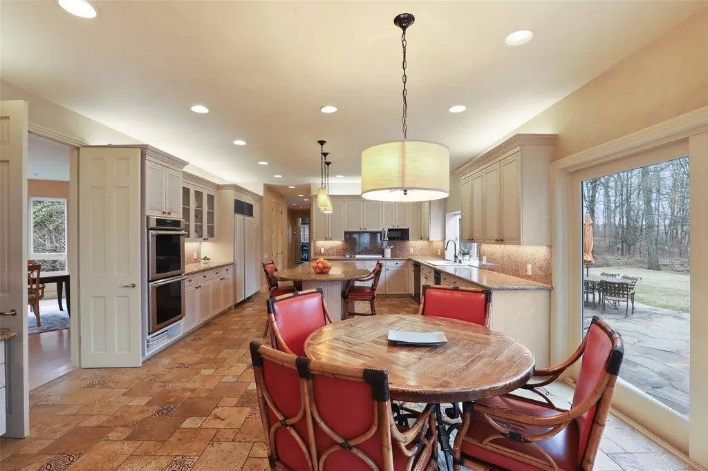 26 Hemlock Hills Chappaqua NY 10514