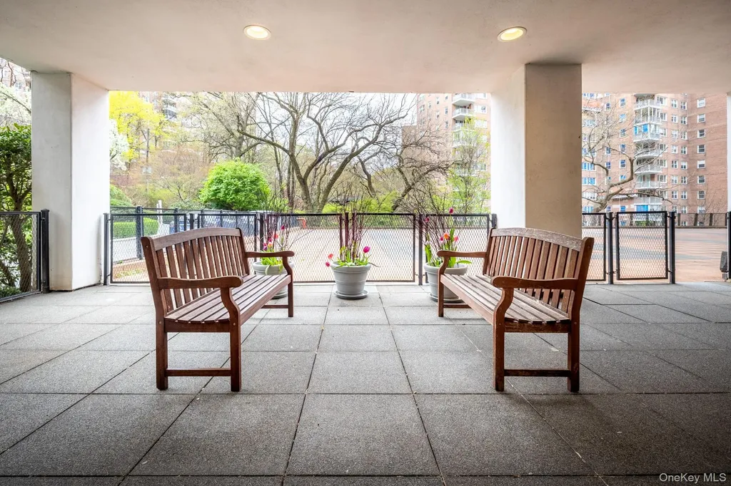 2727 Palisade Avenue Bronx NY 10463