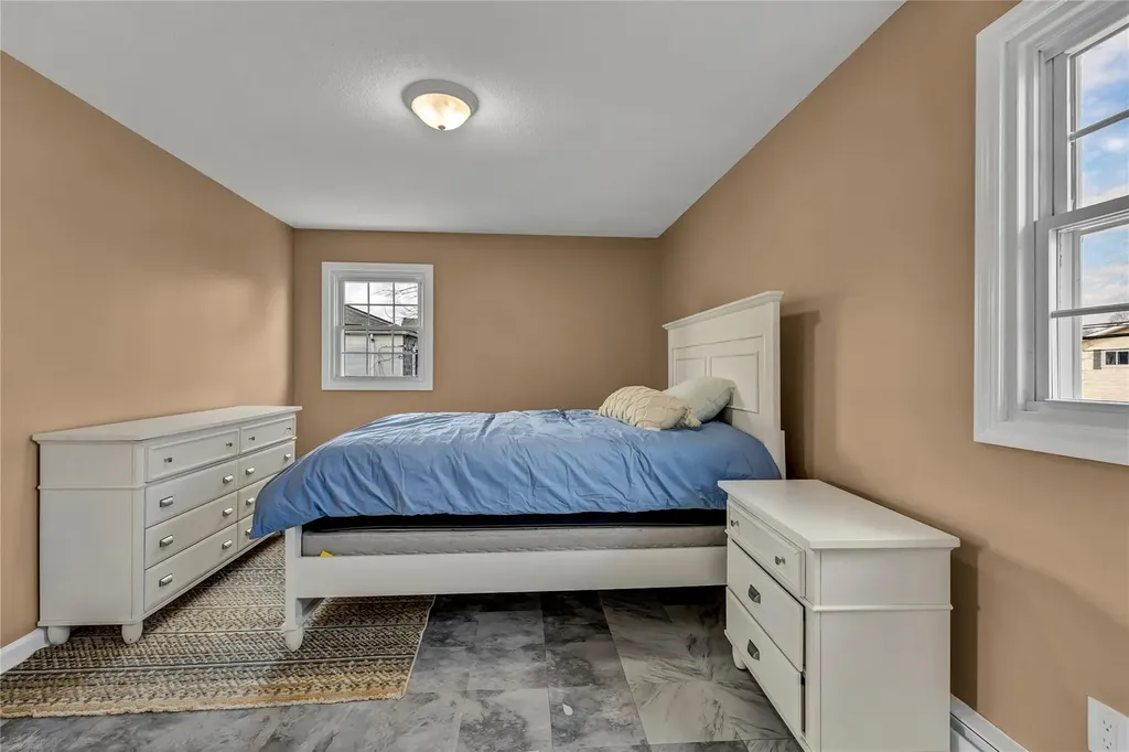 63 Remsen Avenue Hempstead NY 11550