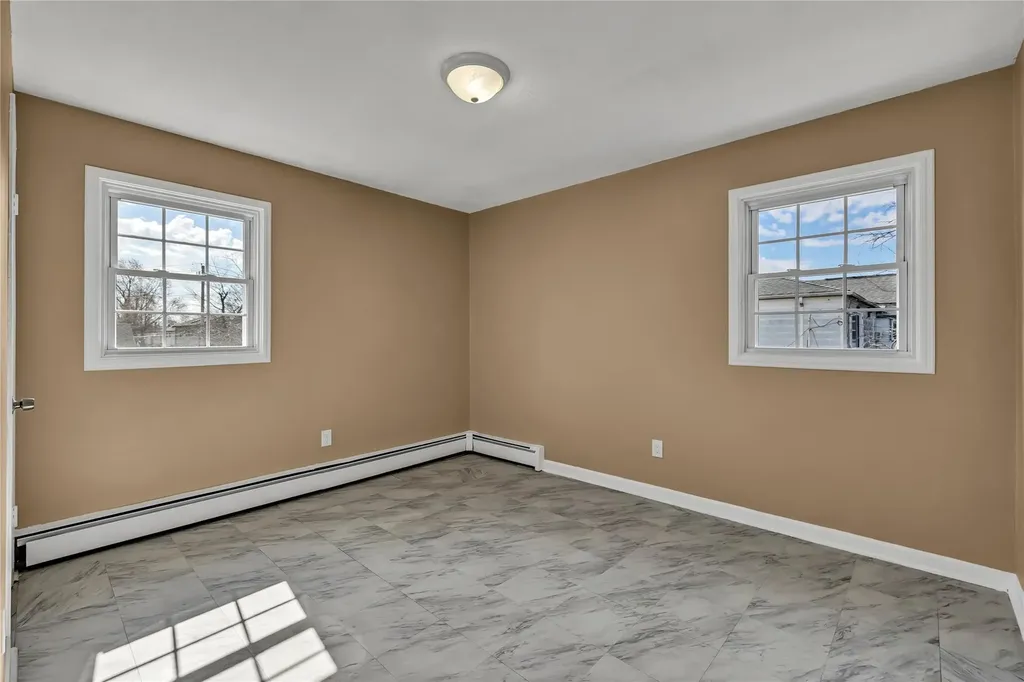63 Remsen Avenue Hempstead NY 11550