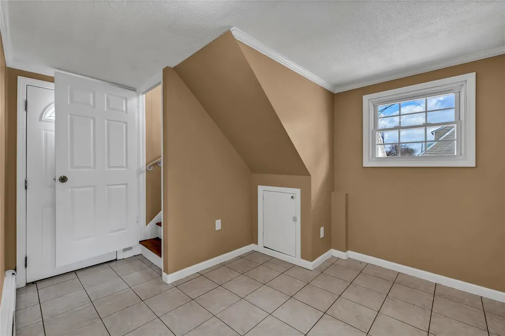 63 Remsen Avenue Hempstead NY 11550